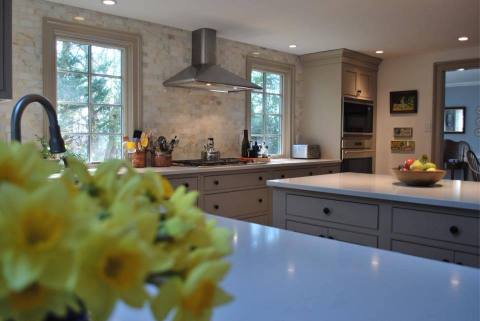 32471986_586516181735457_2848330939572944896_n-1